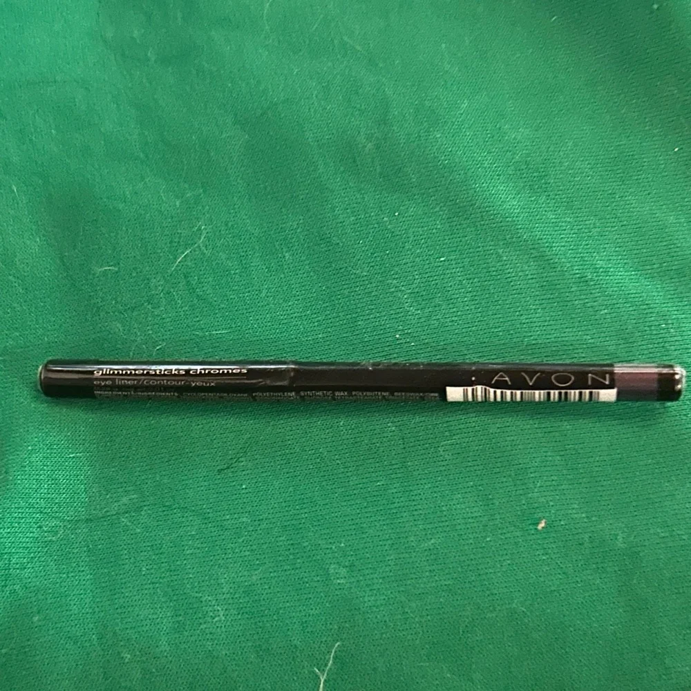 Avon Glimmersticks Chromes Eyeliner. Veluxe Blue
